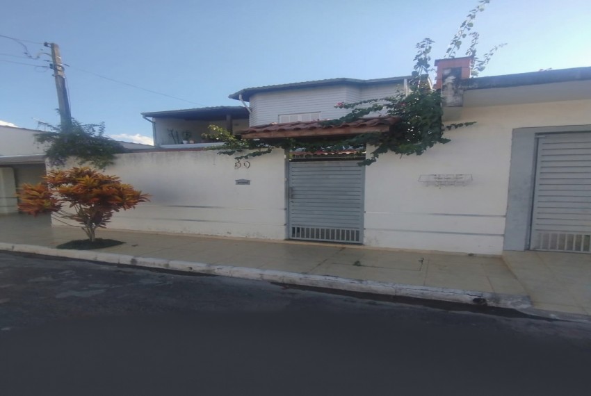 Casa alto padrão a venda em Roseira